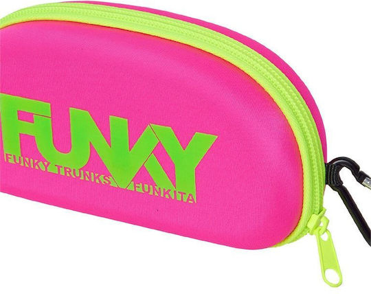 Funky Goggle Case Clossed Sweetie Tweet