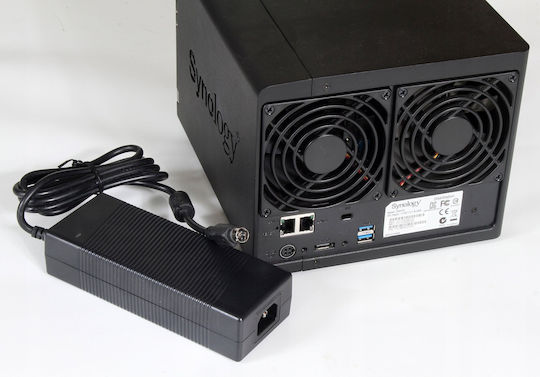 Synology Universal Τροφοδοτικό με Ισχύ 90W
