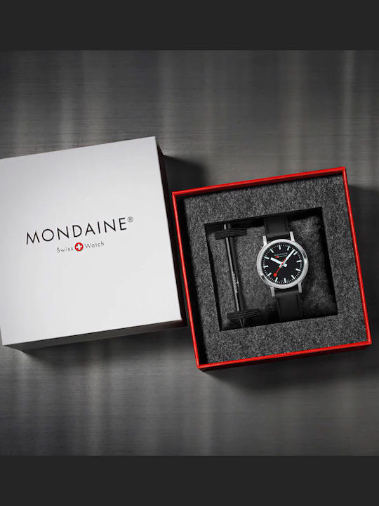 Mondaine Γυναικείο Ρολόι 34mm Μπαταρίας με Μαύρο Δερμάτινο Λουράκι
