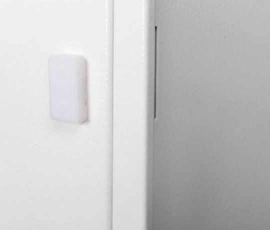 Karwasz Walled Fuse Box
