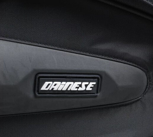 Dainese D-Saddle Bag Сет Мотоциклетни Кошници 30лт в Черен цвят