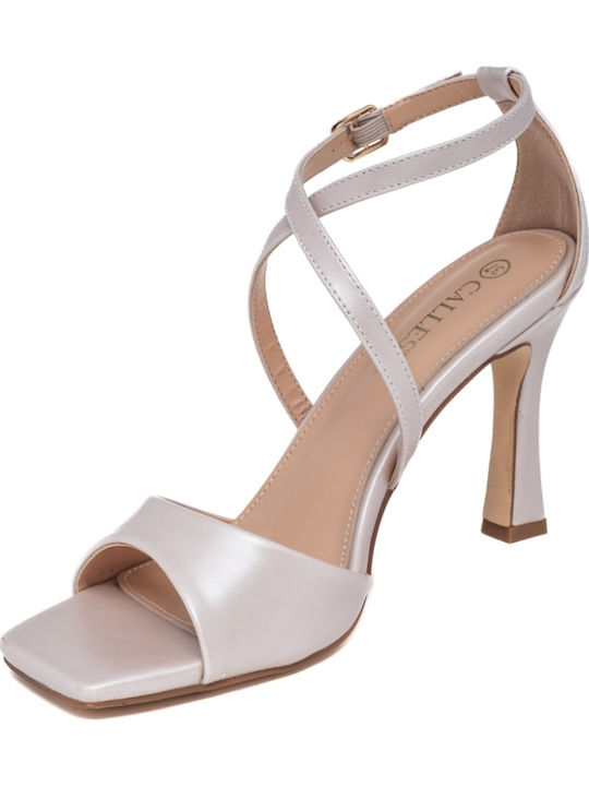 Sandalen Beige