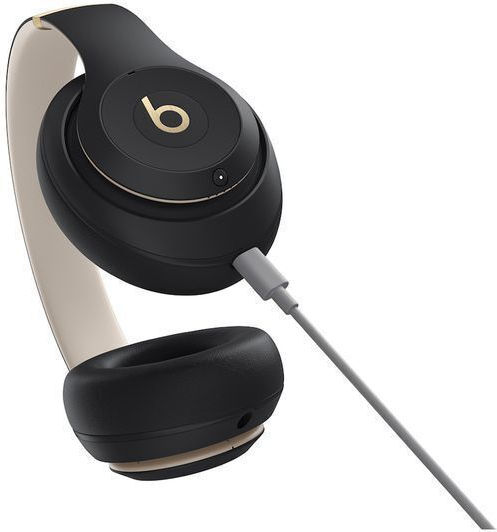 Beats Studio Pro Wireless / Wired Over Ear Headphones with 40 hours of Operation and Quick Charge Black / Gold