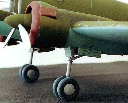 Mirage Pzl37 Μεταλλική Φιγούρα Μοντελισμού Καφέ 42.7x29.4x5.5εκ.