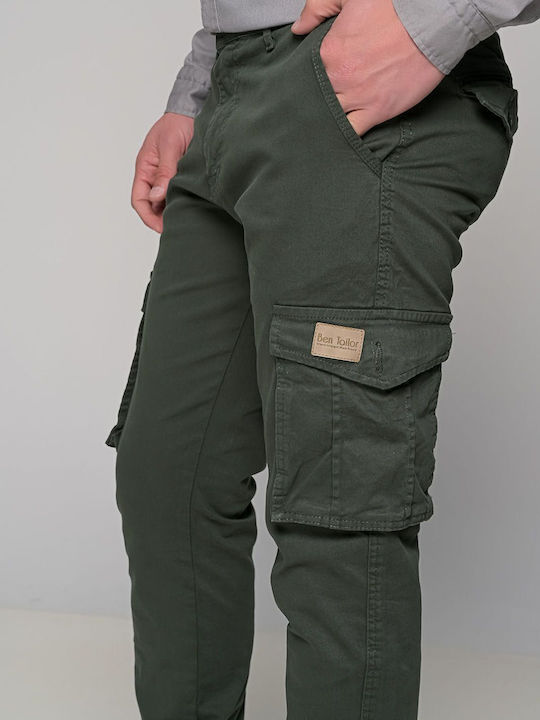 Trousers Cargo Elastic in Loose Fit Khaki