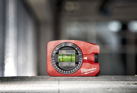 Milwaukee 4932459597 Plastic Spirit Level Magnetic 8cm with 1 Eye