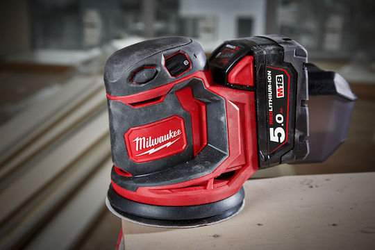 Milwaukee M18 BOS125-502B Battery Powered Eccentric Sander 125mm Battery 18V 2x5Ah with Speed Control and with Suction System 4933464229