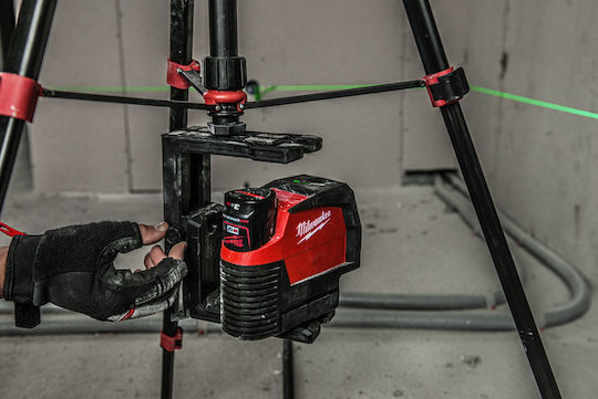 Milwaukee M12 Cllp301c Αυτορυθμιζόμενο Γραμμικό Αλφάδι Laser Πράσινης Δέσμης 12V με Εύρος Εργασίας 38m