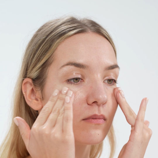 Purlés 165 Beauty Liftology Cremă de Ochi pentru Reconstrucție, Hidratare, Strălucire, Cearcane, Pungi Sub Ochi și Tonifiere 15ml