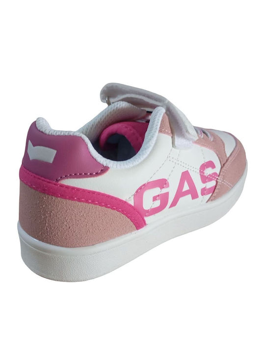 Gas