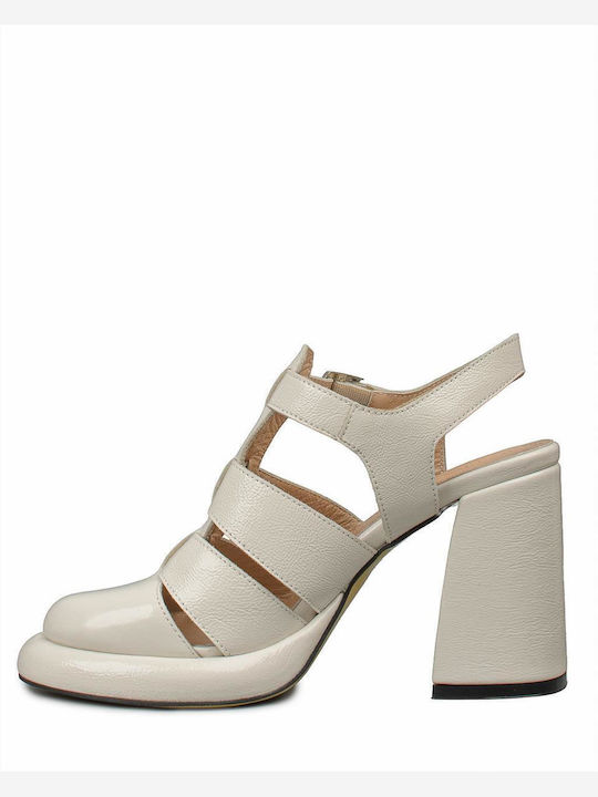 Sandals Beige