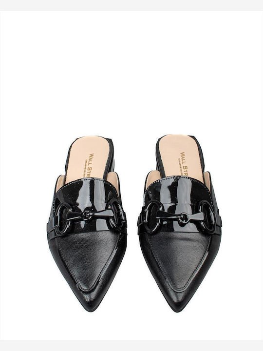 Flat Mules in Black Color