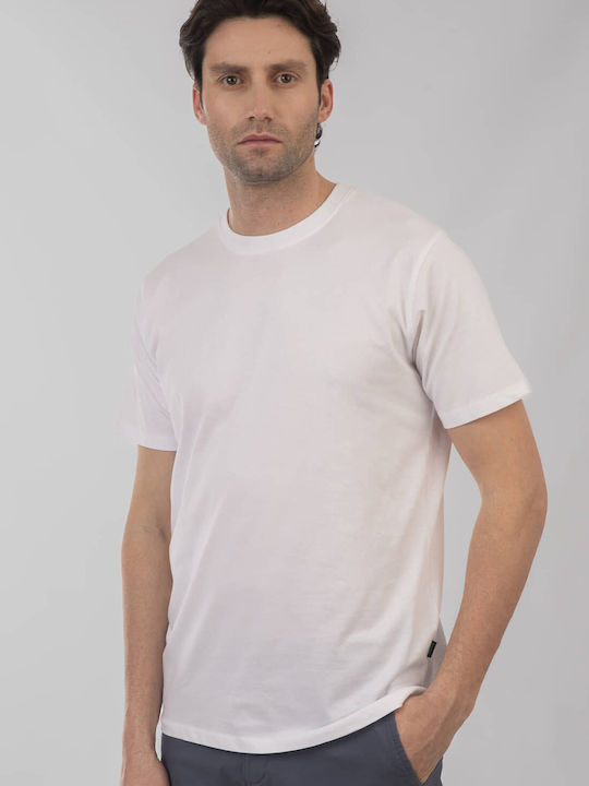 T-shirt White