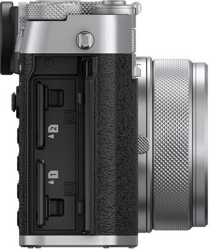 Fujifilm GFX100RF Kompaktkamera 102MP Silber