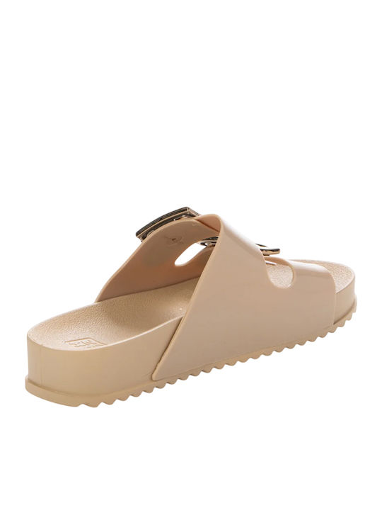 Women's Flat Sandals in Pink Color