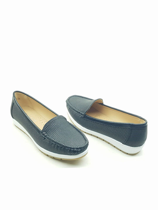 Women's Loafers in Black Color