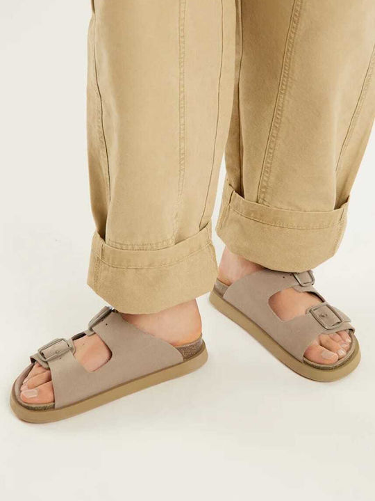 Women's Flat Sandals in Beige Color