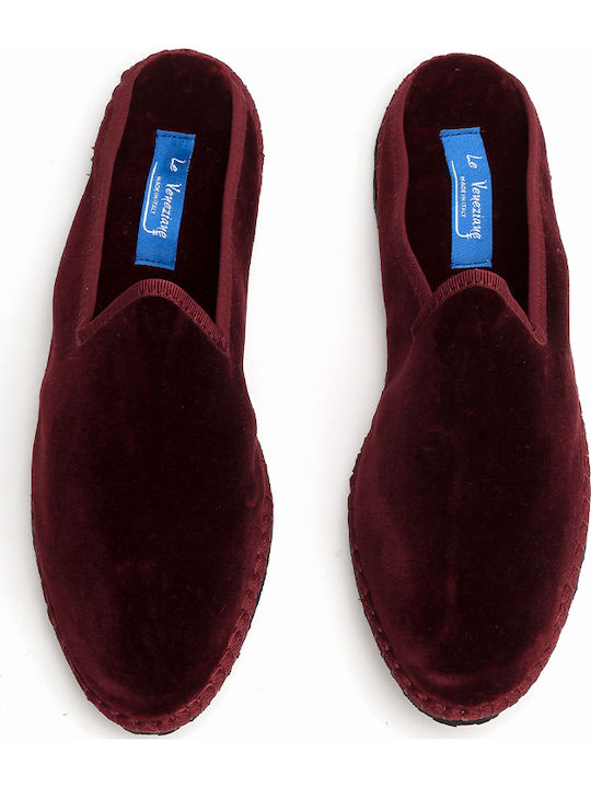 Flat Mules in Burgundy Color