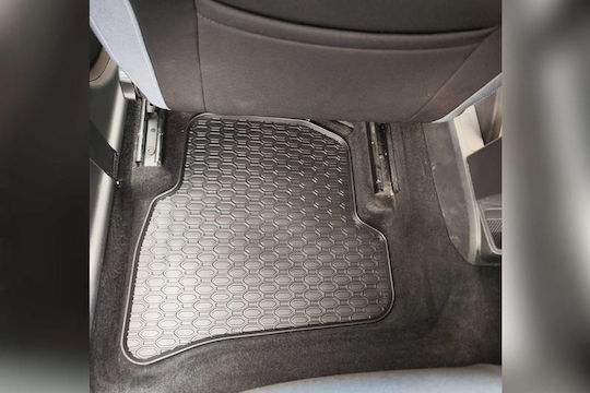 Rubber Mats Geyer & Hosaja Vw Polo 2009-2017 Skoda Fabia 2014+ Seat Ibiza 2008-2017 4 Pieces Black 842/4c