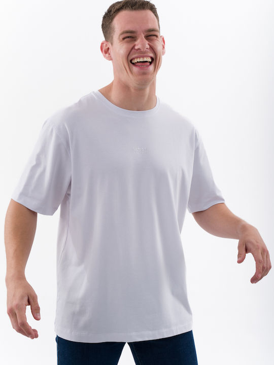 T-shirt White