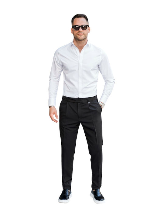 Trousers in Loose Fit Black
