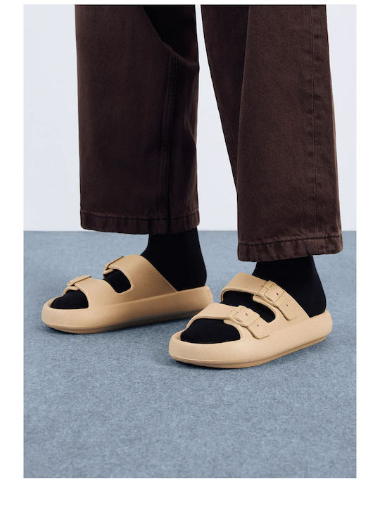 Slides σε Καφέ Χρώμα