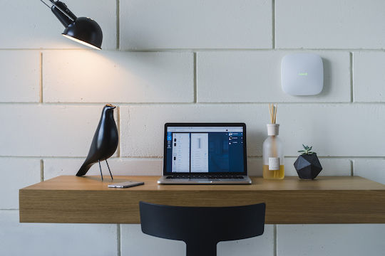 Ajax Systems Smart Hub RF Συμβατό με Google Home, Apple HomeKit & Alexa