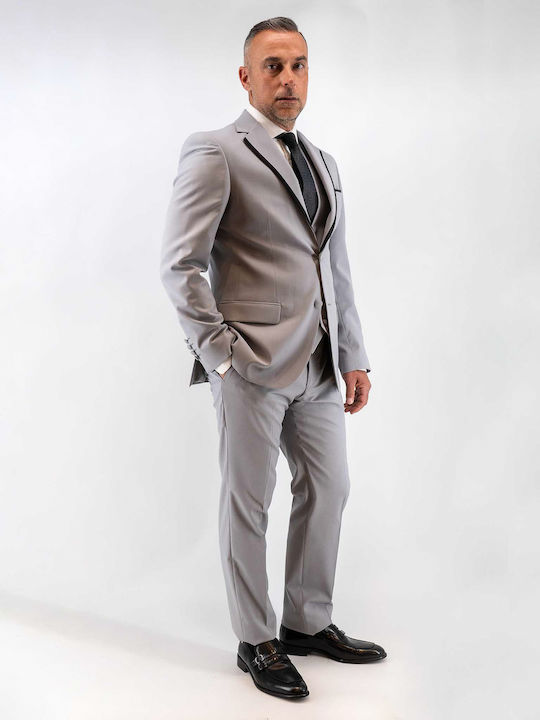 Guy Laroche