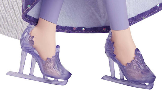 Mattel Ice Skating Elsa Winter Festival Puppe für 3+ Jahre alt+ Jahre 30cm. (Verschiedene Designs/Sortimente von Designs) 1 Stk