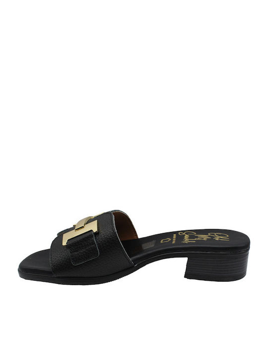 Mules with Low Heel in Black Color