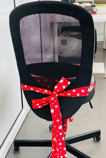 Child's Lift Seat Chair Red Stars