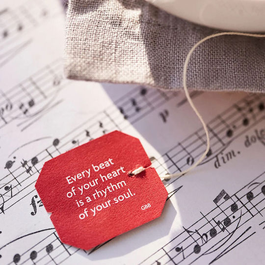 Yogi Tea Μαύρο Τσάι Βιολογικό Προϊόν Throat Comfort 17 Φακελάκια 32.3gr