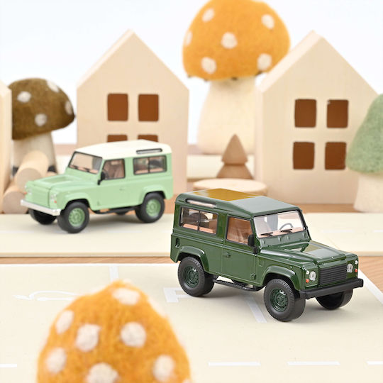Norev Die-Cast Car Model 1:43 Scale Land Rover Defender 1995 Jetcar