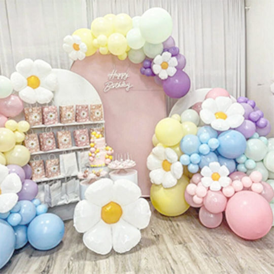 Composition with 81 Balloons