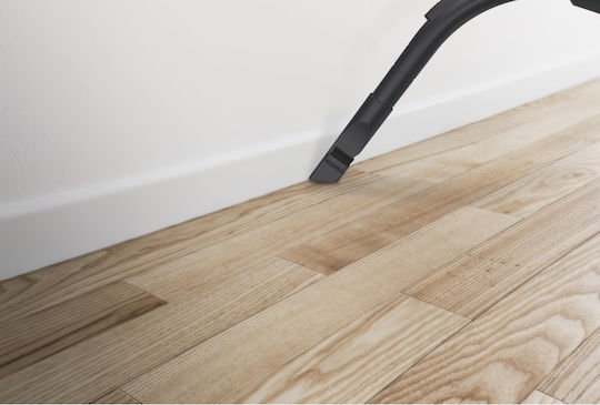 Hoover HP120PET 011 Прахосмукачка 700W С контейнер 2лт Черна