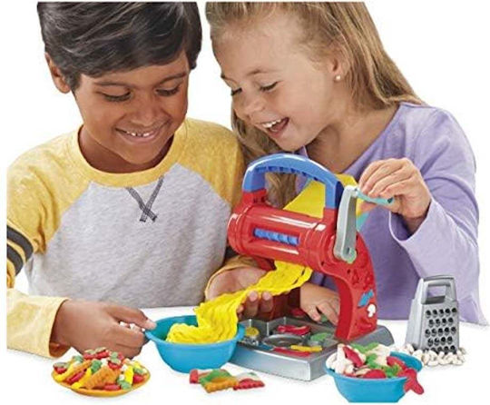Hasbro Play-Doh Plasticine - Kitchen Creations Noodle Party Game for Ages 3+, 5 Pieces
