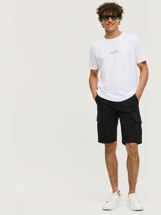 T-shirt White