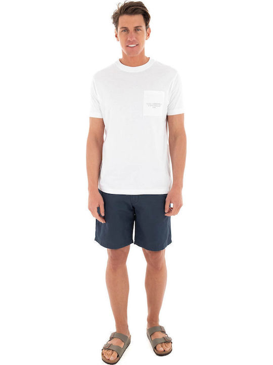 T-shirt White