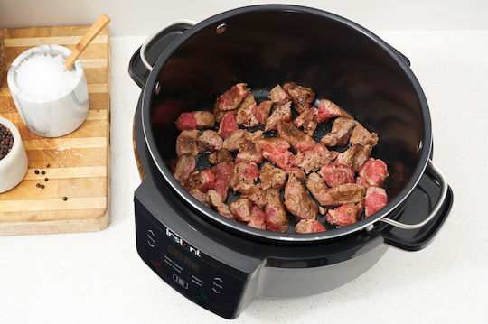 Instant Pot Slow Cooker 800W with Capacity 7L Black