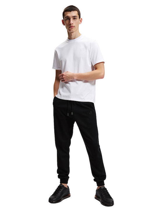 T-shirt White