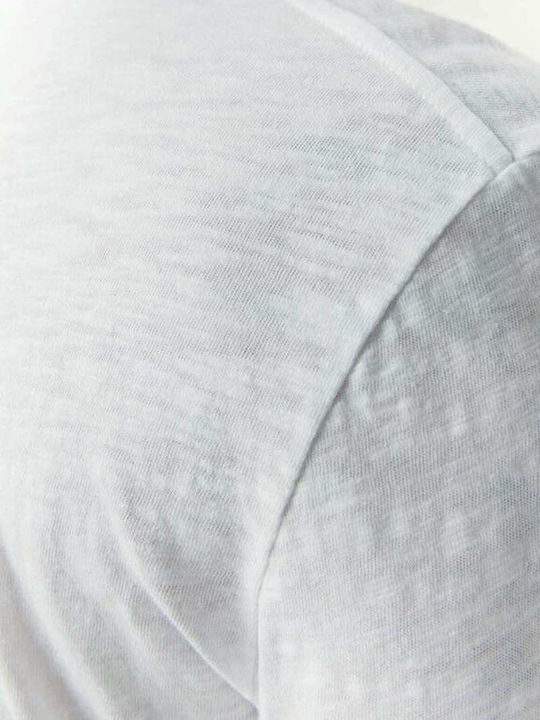T-shirt White