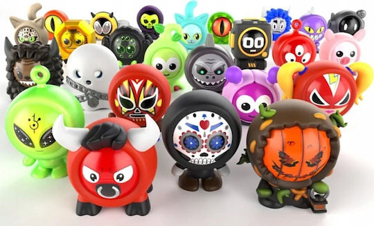 Coolkulki Awesome Figures 6 Balls + 6 Outfits Red Totem Box