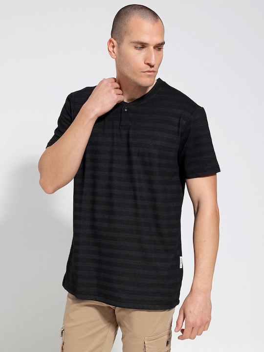 T-Shirt Black