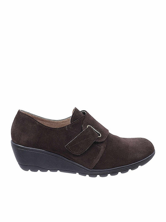 Adam's Shoes