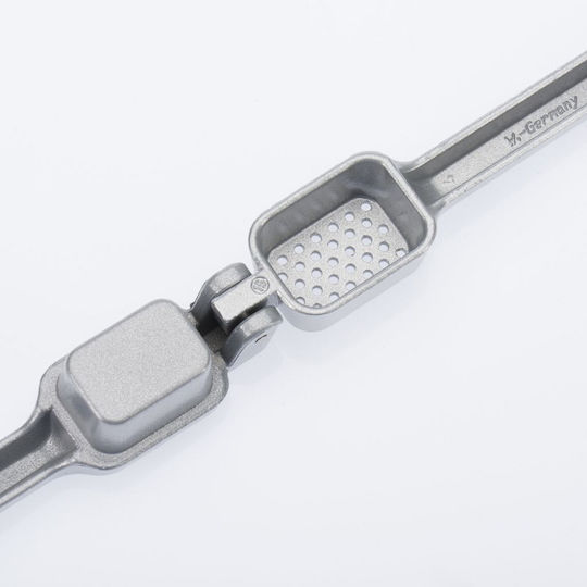 Westmark Metallic Garlic Press 15.2x15.2cm