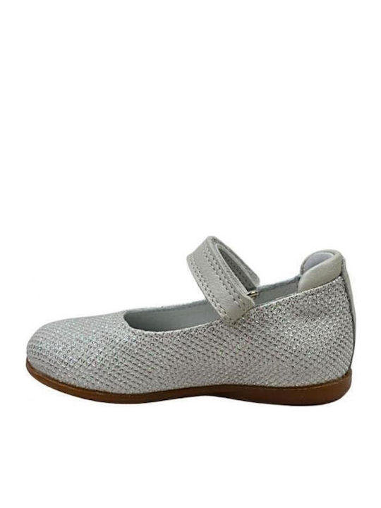 Arties Kids Ballerinas with Hoop & Loop Closure White