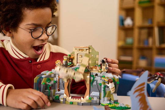 LEGO Jurassic World Spinosaurus & Quetzalcoatlus Air Mission for 8+ Years 984 Pieces