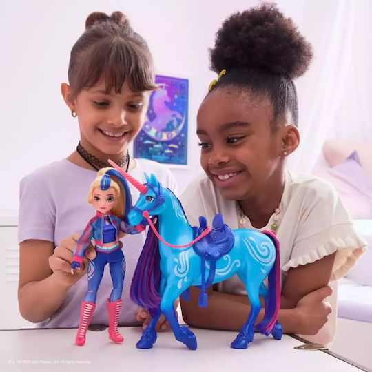 Unicorn Academy Fashion Doll Isabel