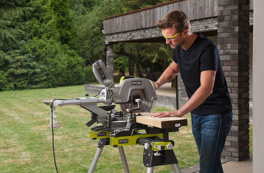 Ryobi EMS305RG Δισκοπρίονο 2200W με Σύστημα Αναρρόφησης