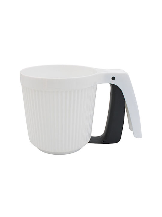 Sugar Shaker made of Plastic